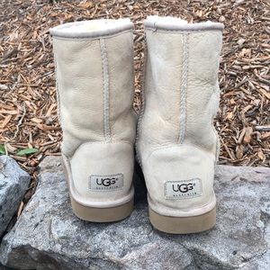 Ugg classic short boots
